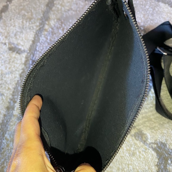 Louis Vuitton trio messenger (small size) - Picture 11 of 17